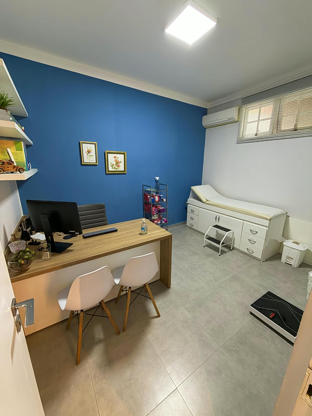 Sala de coworking da Clínica da Studio Eco